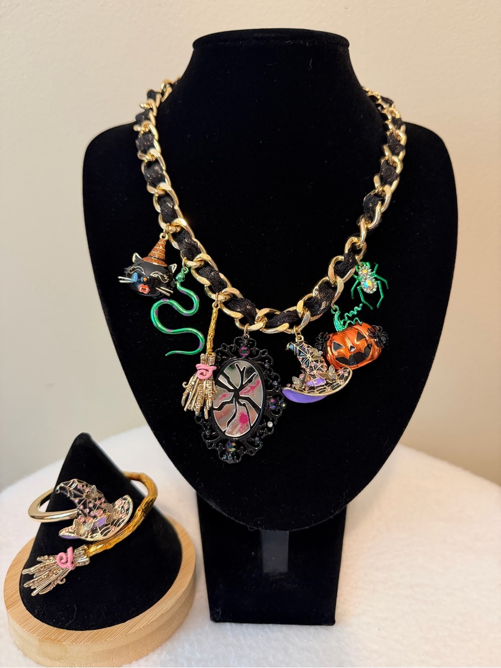 Betsey Johnson Halloween Witch Jewelry Bundle!!